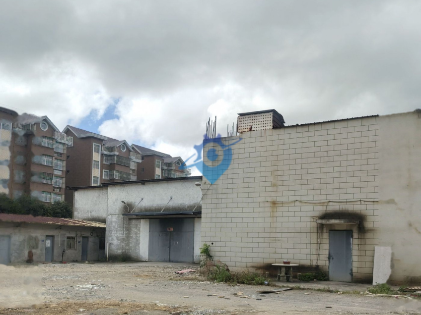 个人有土地证厂房，比较正规