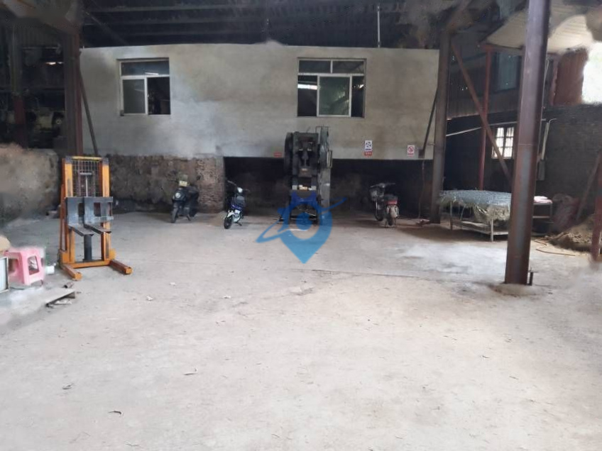 个人厂房带行车独门独院厂房三相电另带空地